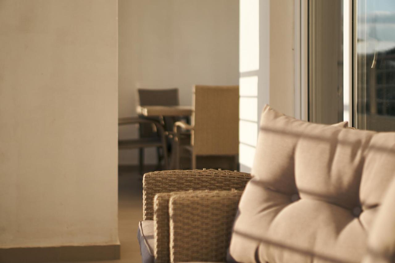 The Garrison Apartment Sarande Bagian luar foto